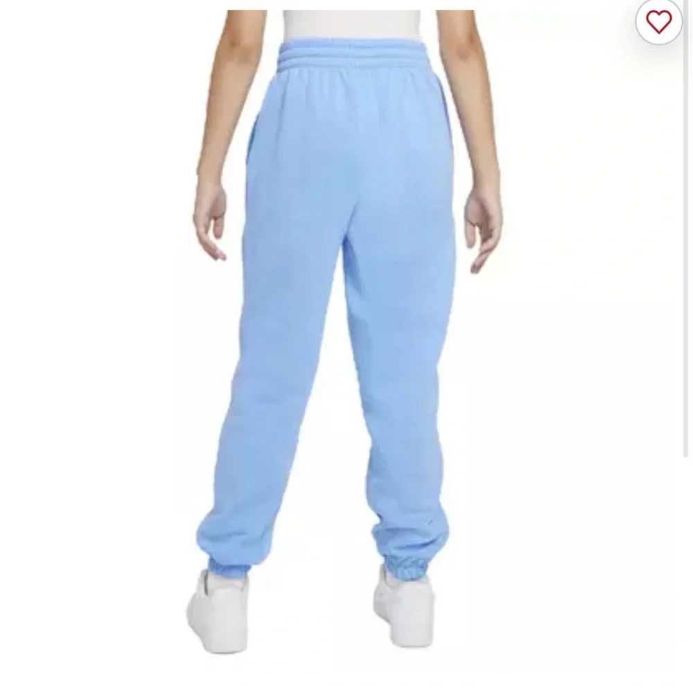 NWT Nike Kids Loose Fit Light Blue Sweatpants Jogget Pants‎ Fleece Warm Comfy